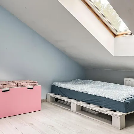 Five Bedroom Cozy In *